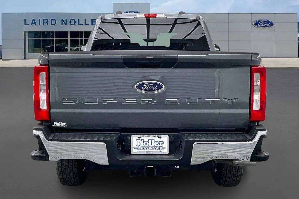 New 2026 Gray Metallic Ford F-350® XLT image 4