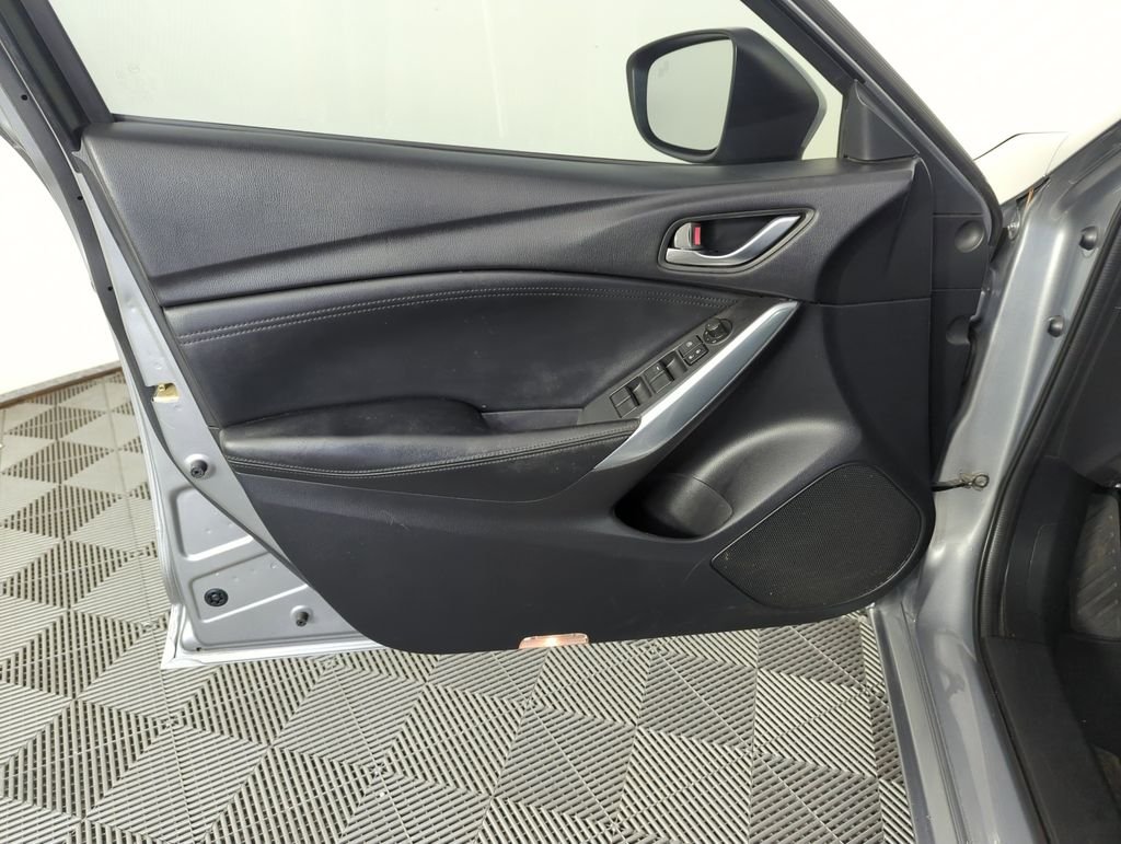 Used 2014 Silver Mazda i Touring image 18