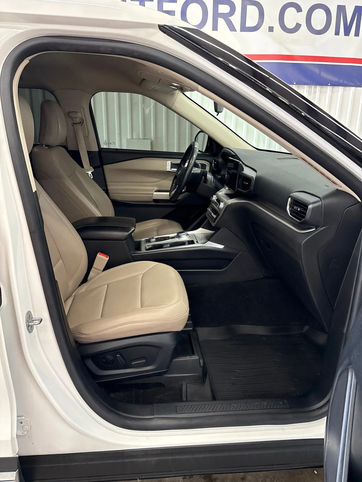 Certified Used 2021 White Metallic Ford XLT image 20
