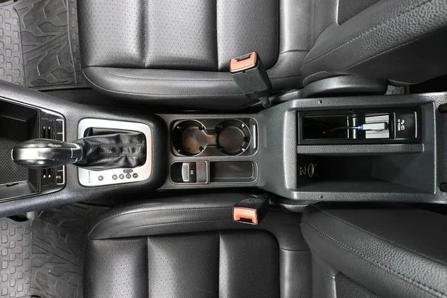 2013 Volkswagen Tiguan SE - Photo 30