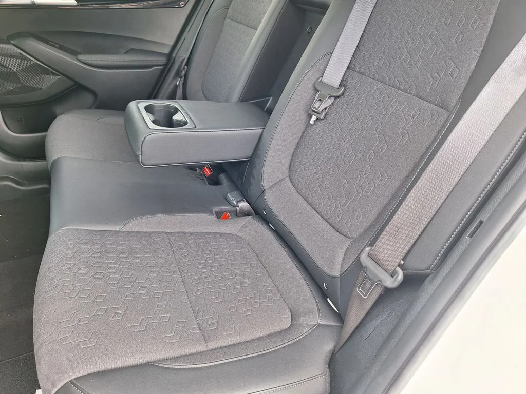 Used 2024 White Kia S image 21