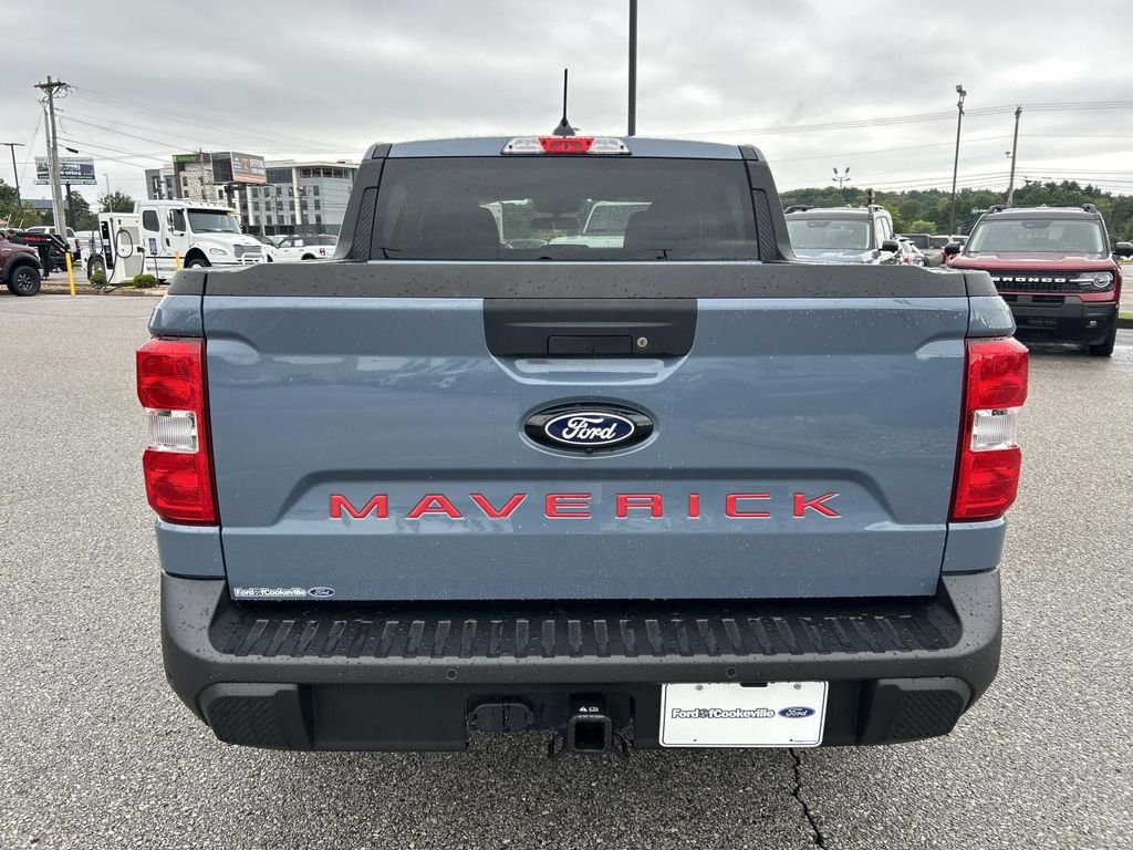 Used 2025 Azure Gray Metallic Ford XLT image 5