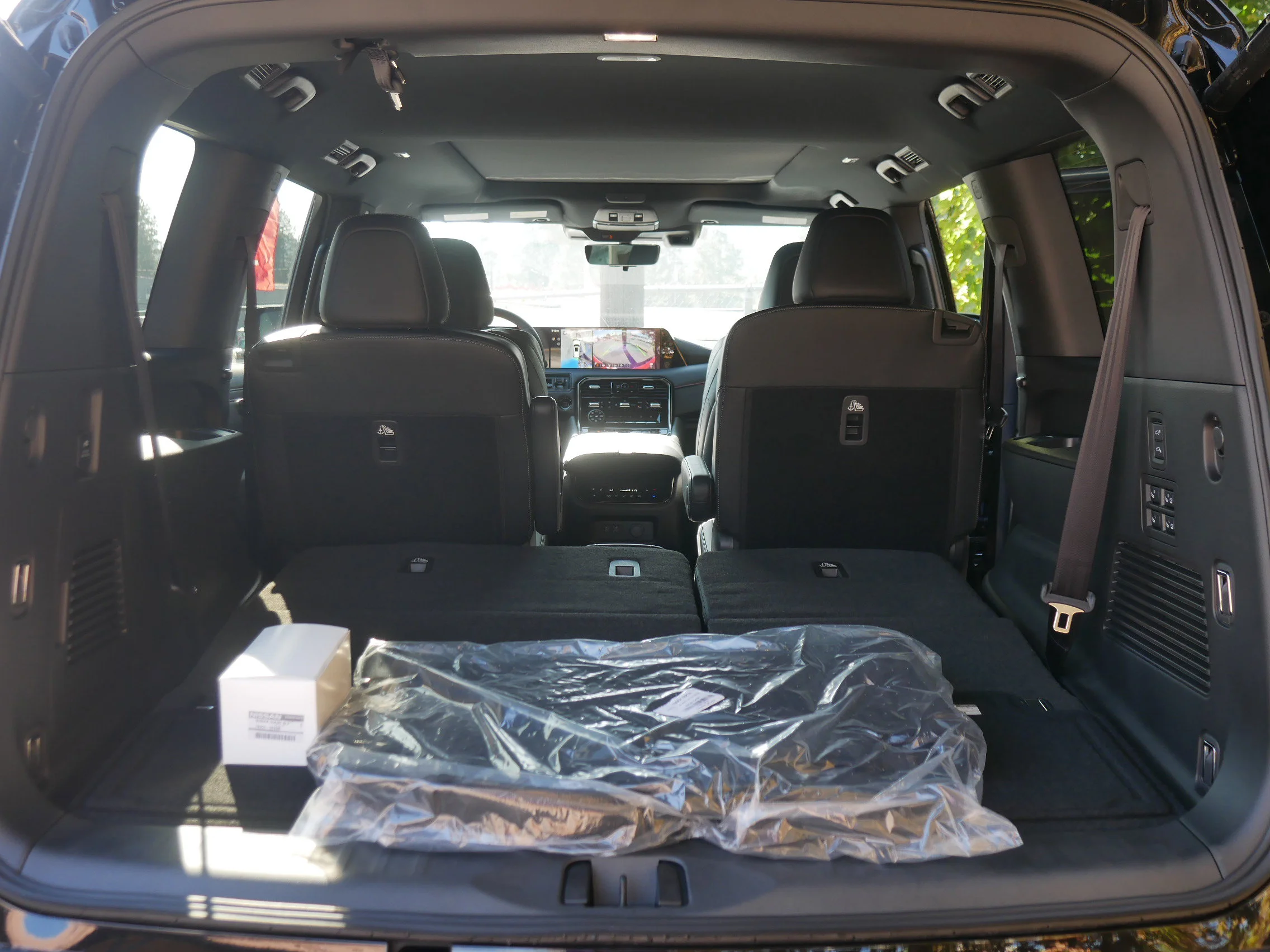 2026 Nissan Armada PRO-4X - Photo 26