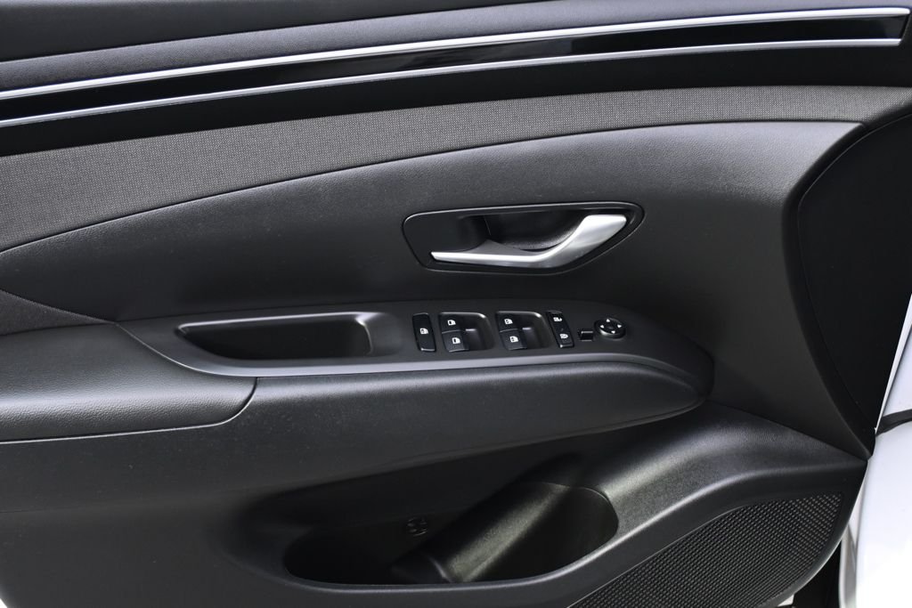 Certified Used 2024 White Pearl Hyundai SEL image 18