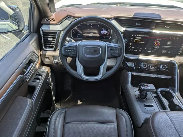 Used 2024 White Frost Tricoat GMC Denali image 18