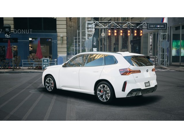 New 2026 Alpine White BMW  image 2