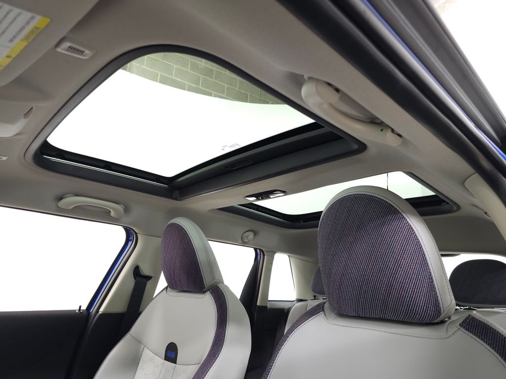 2025 MINI Hardtop 4 Door S - Photo 12