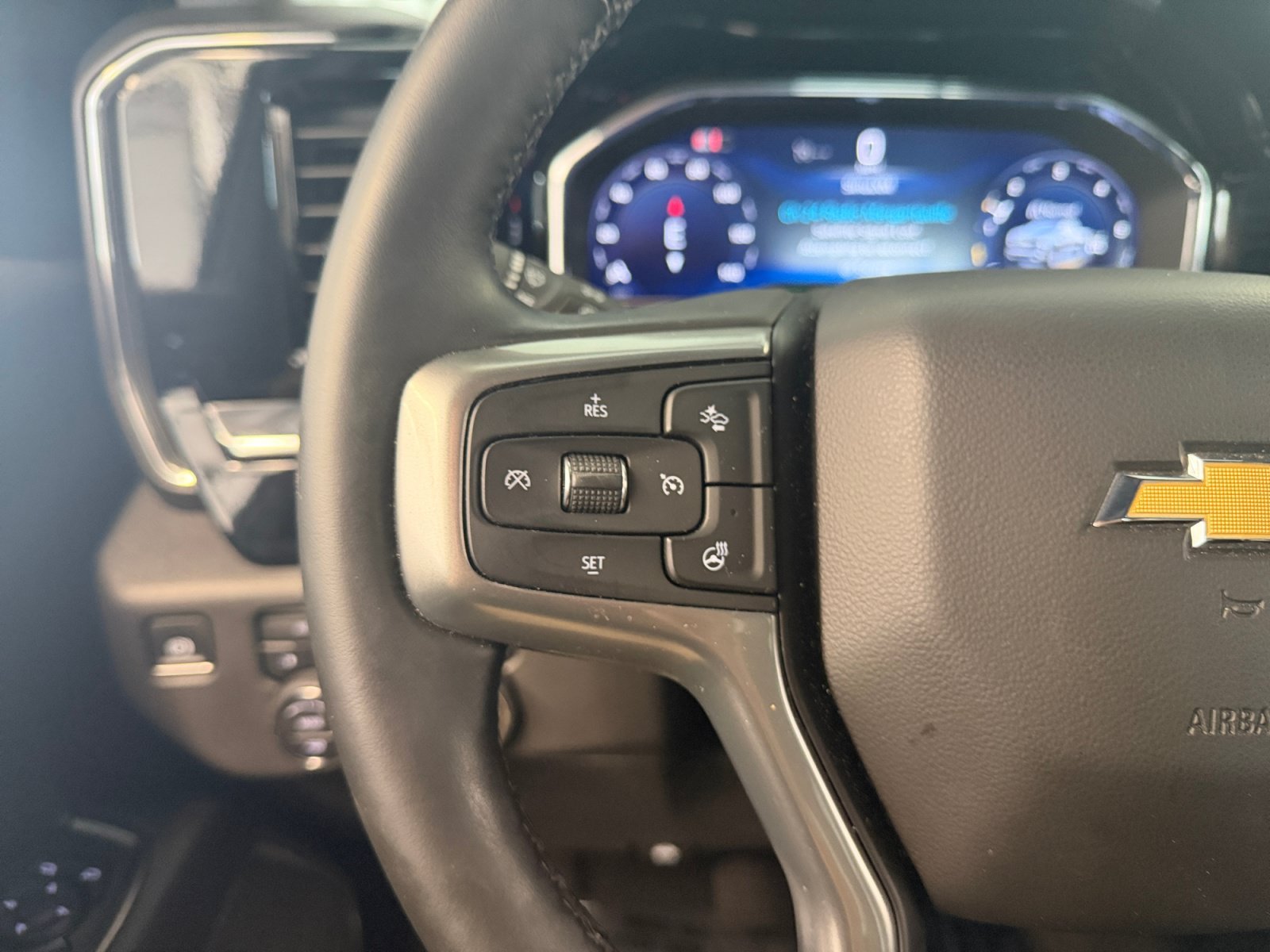 Used 2025 Riptide Blue Metallic Chevrolet LT image 11