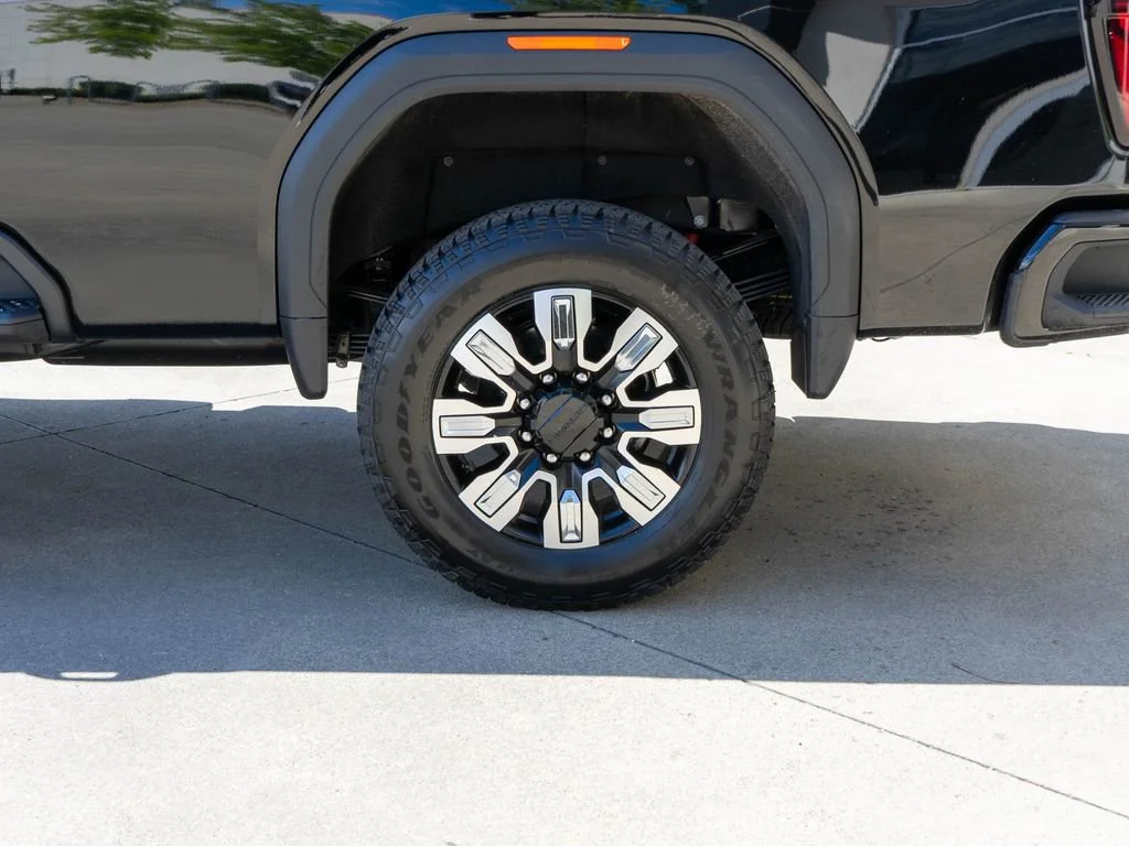 2026 GMC Sierra 3500HD Denali - Photo 32