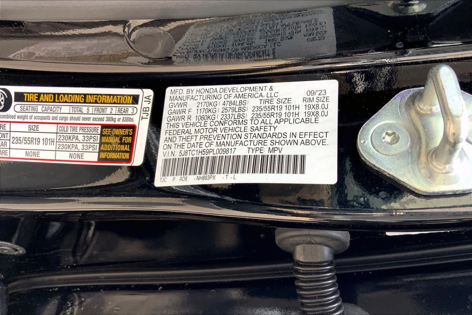 Used 2023 Majestic Black Pearl Acura w/Technology Package image 37