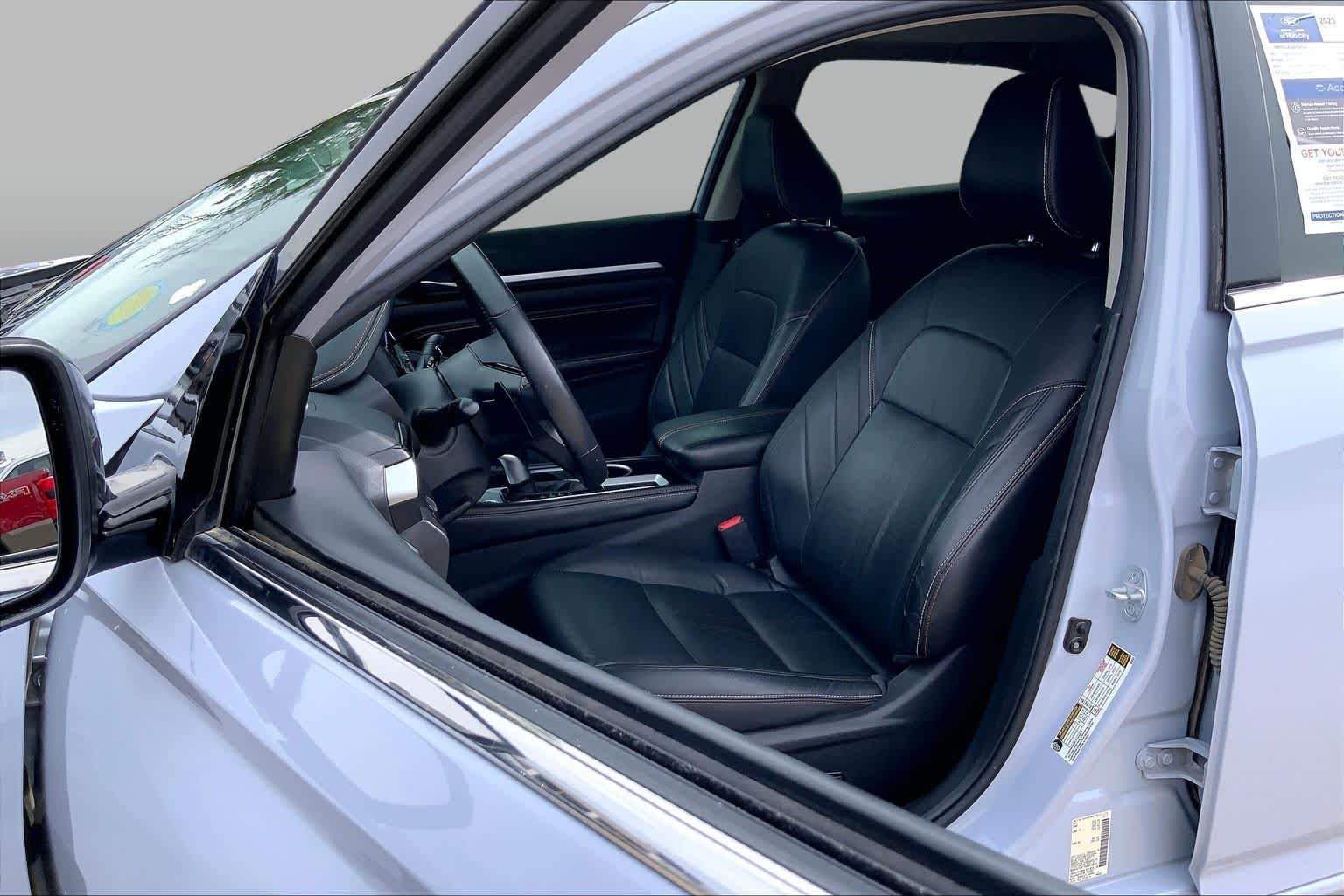 Used 2023 Gray Sky Pearl Nissan 2.5 SR image 8