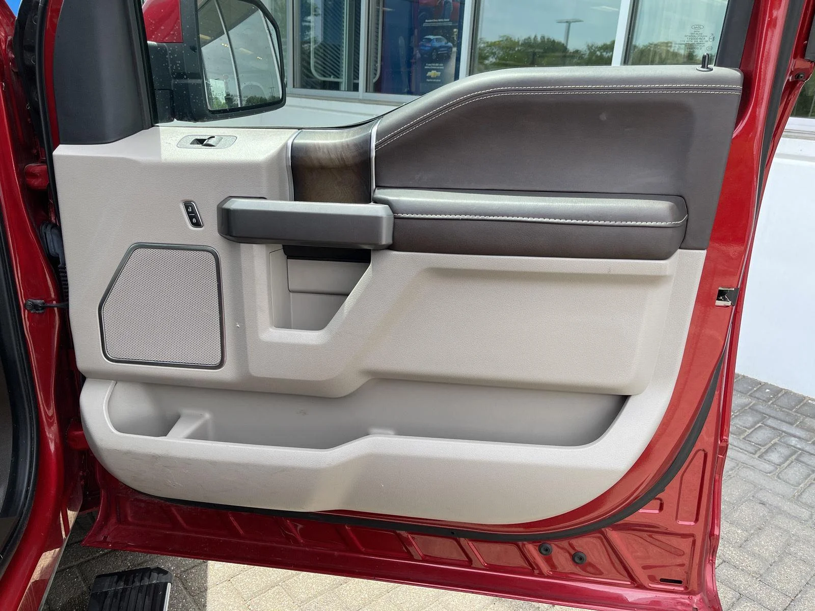 Used 2020 Rapid Red Metallic Tinted Clearcoat Ford Limited image 37