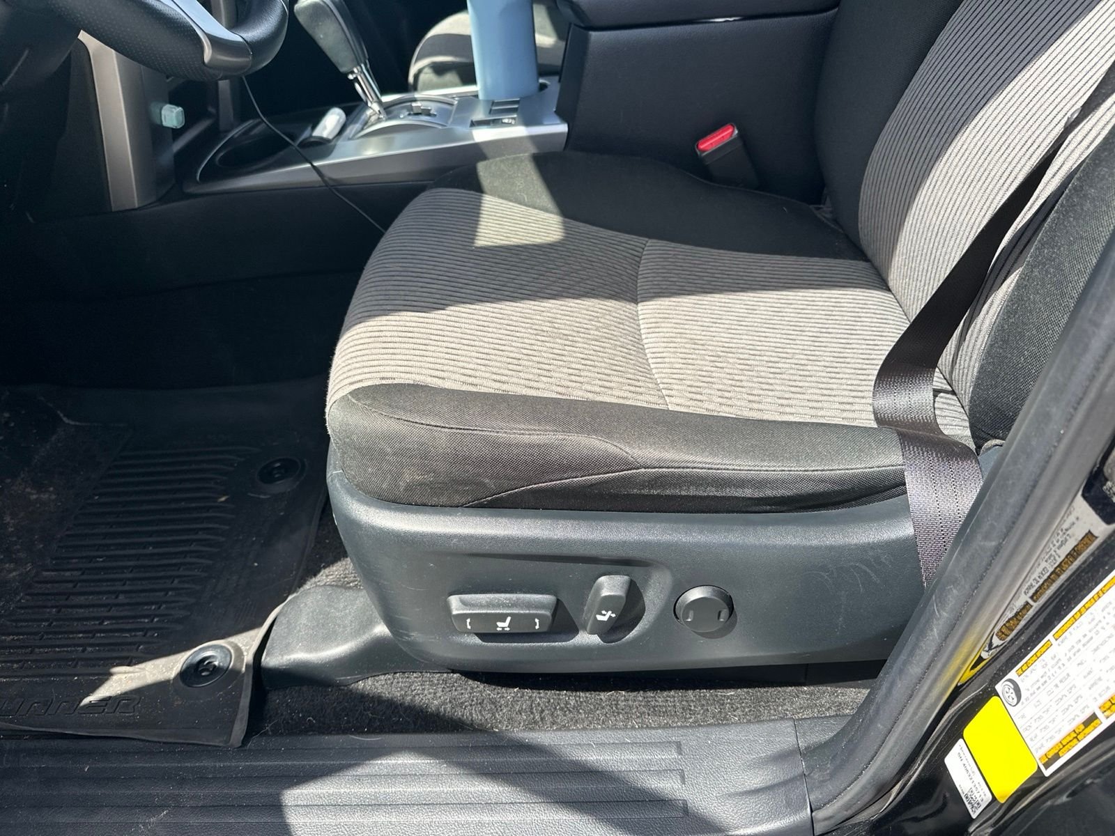 Used 2021 Black Toyota SR5 image 9