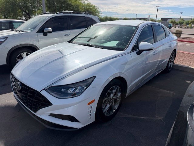 Used 2020 Quartz White Hyundai SEL image 2