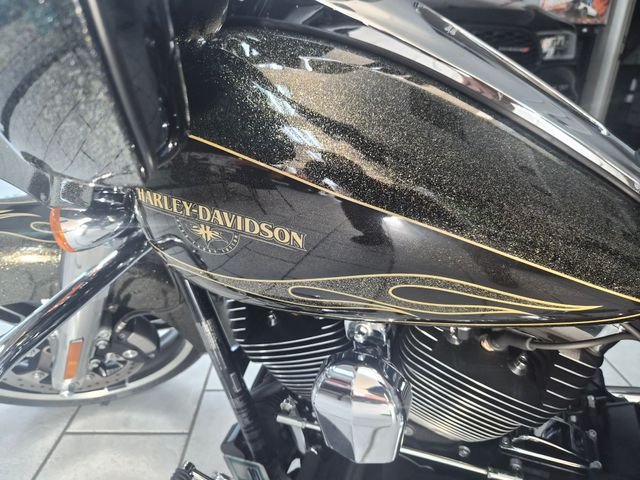 Used 2016  Harley-Davidson SPECIAL image 3