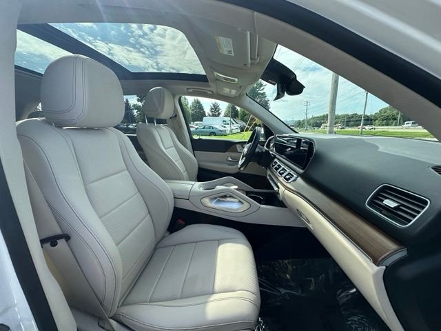 Used 2023 White Mercedes-Benz GLE 350 image 32