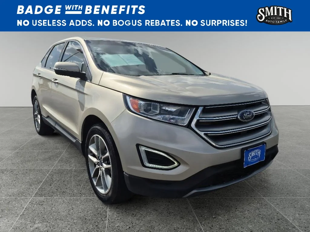 Used 2018 White Gold Metallic Ford Titanium image 1