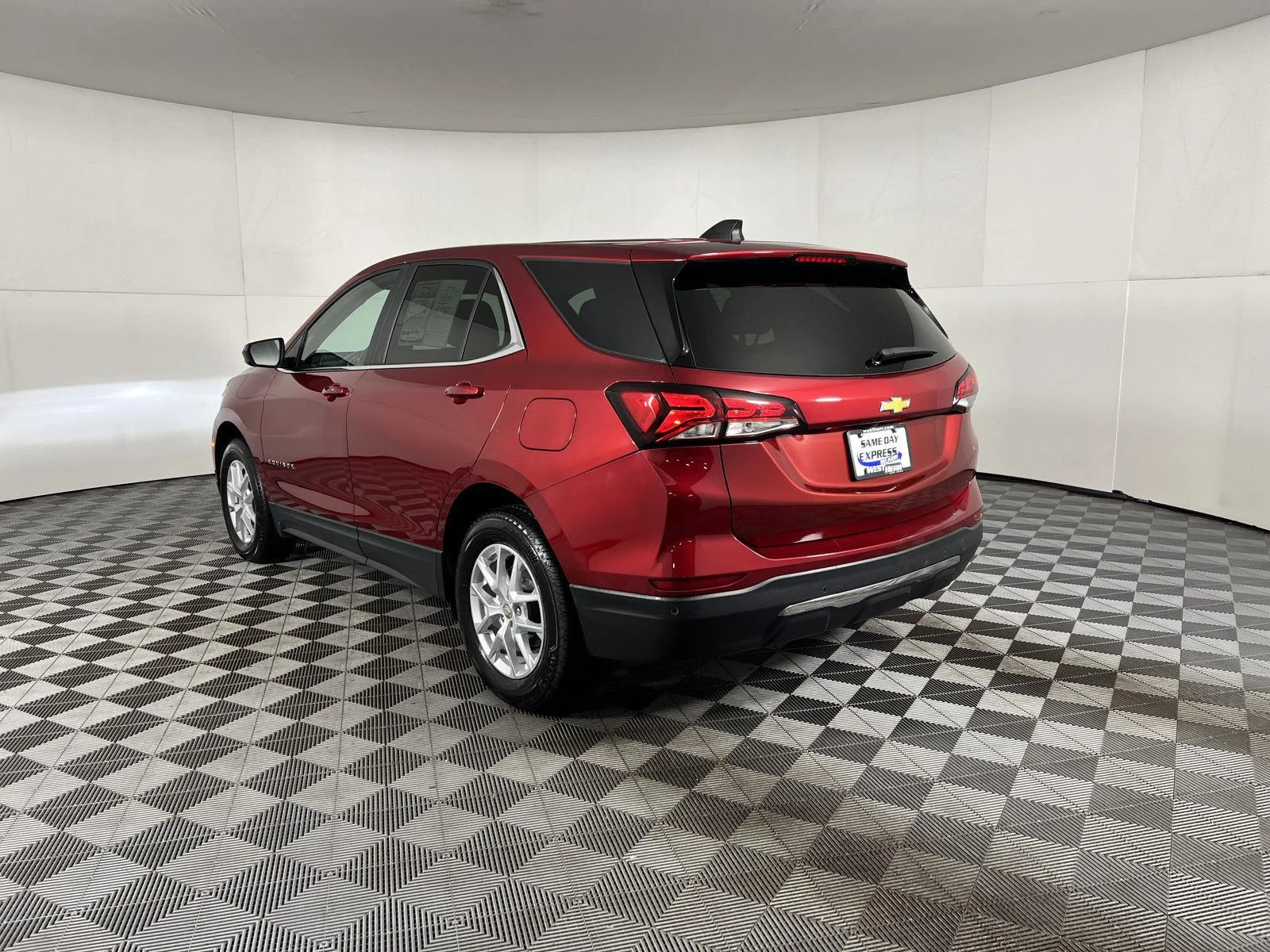 Used 2024 Radiant Red Tintcoat Chevrolet LT image 13