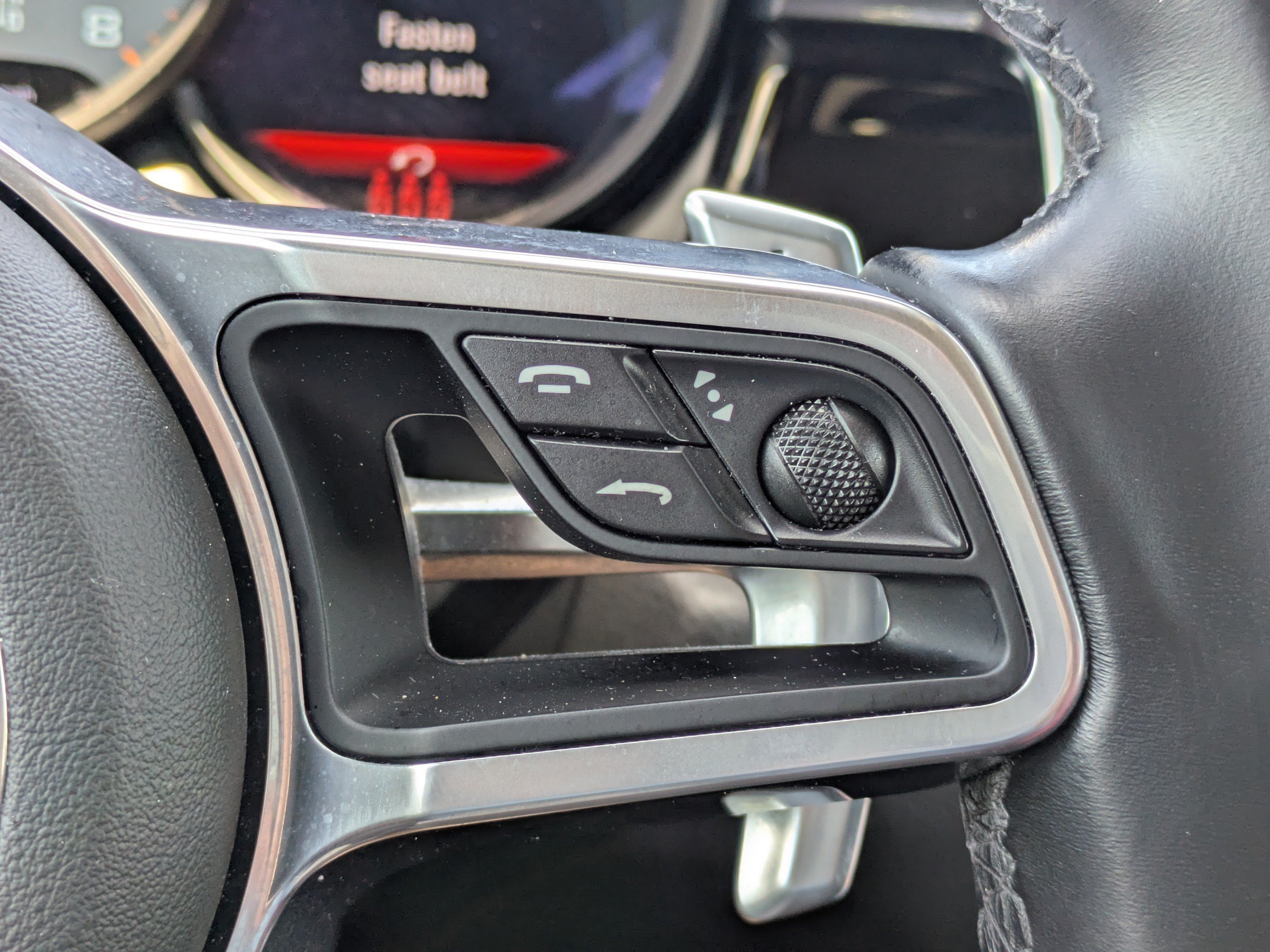 2021 Porsche Macan S - Photo 27