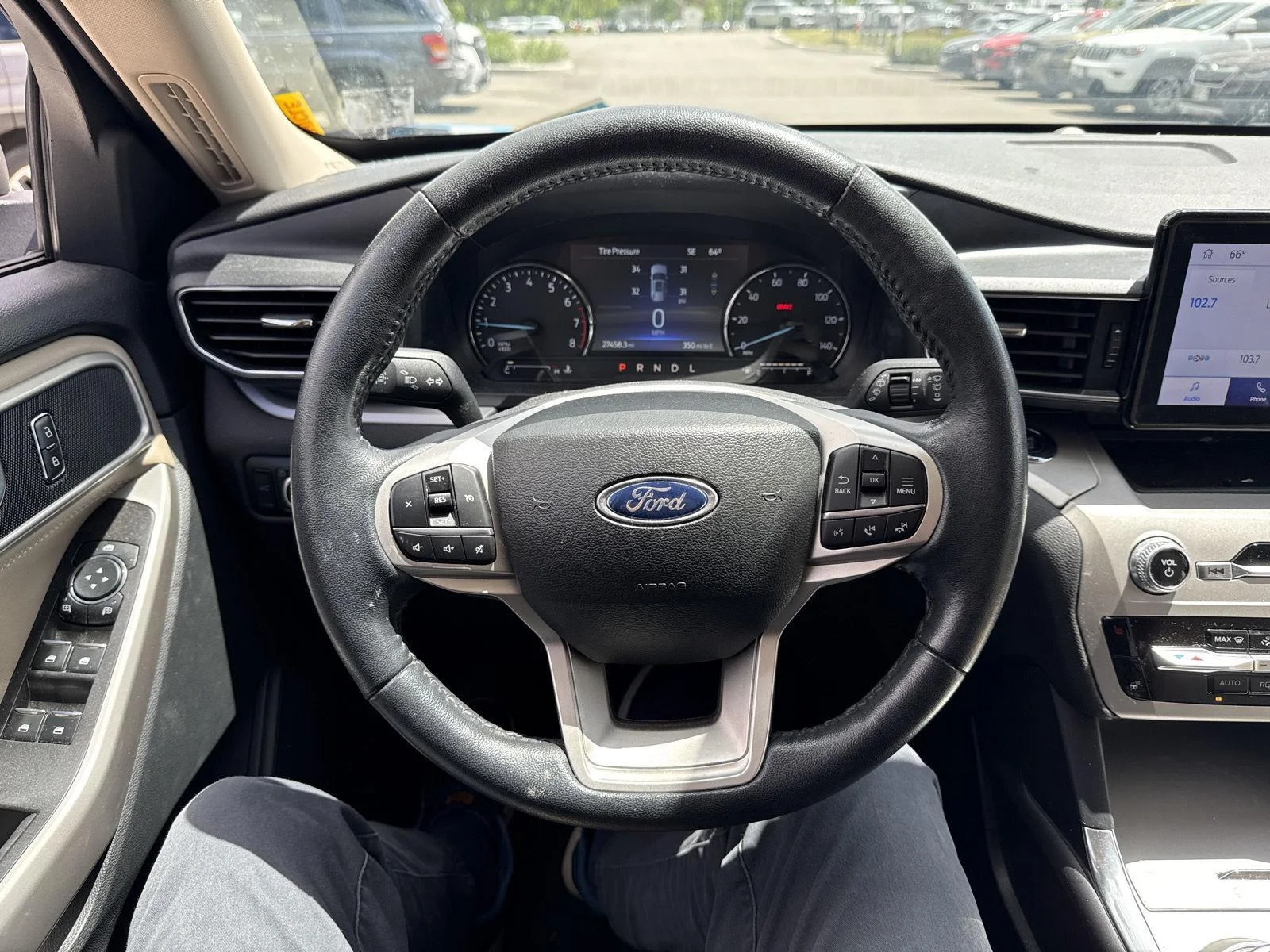 Used 2023 Atlas Blue Ford XLT image 8