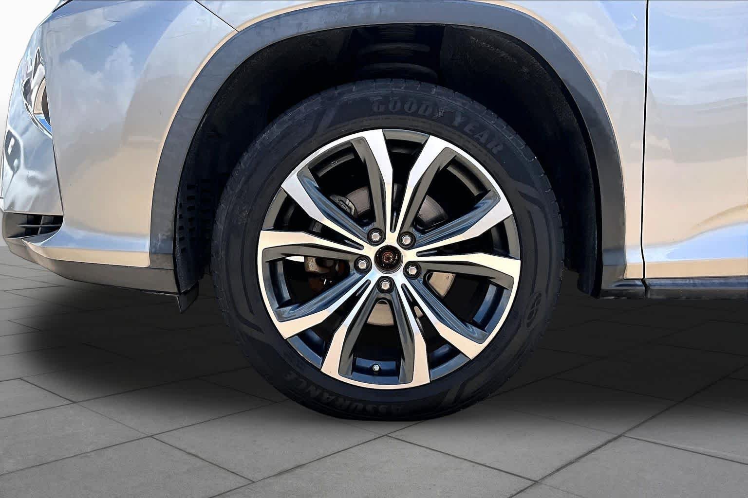 Used 2017 Atomic Silver Lexus  image 11