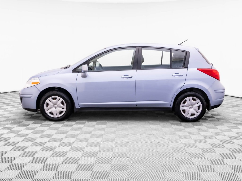 Used 2012 Arctic Blue Nissan 1.8 S image 2