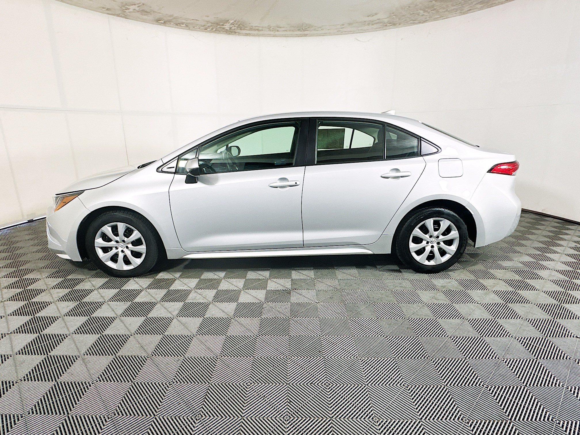Used 2024 Classic Silver Metallic Toyota LE image 6