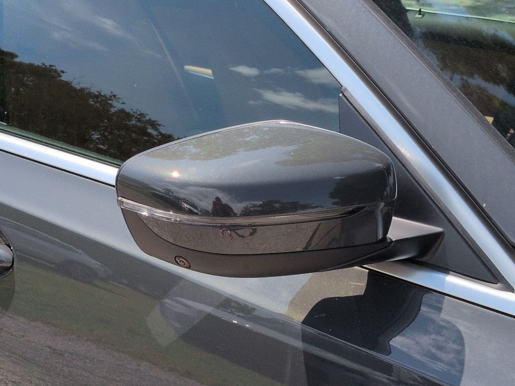 New 2026 Dravit Grey Metallic BMW 330i image 12