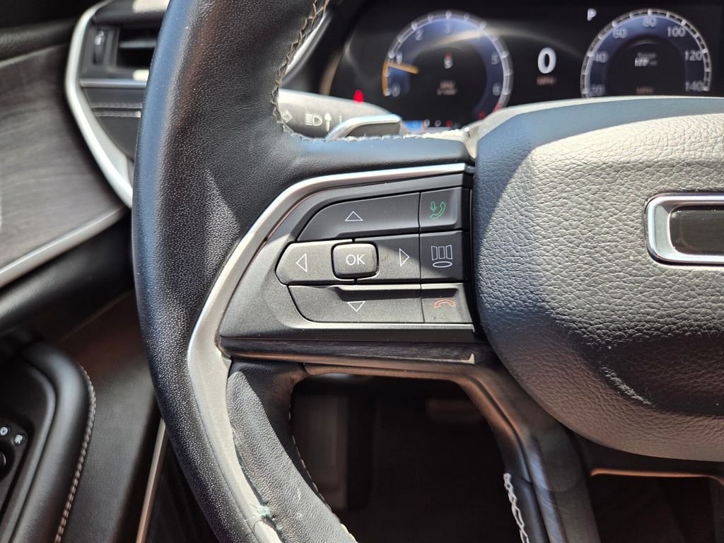 Used 2022 White Jeep Limited image 32