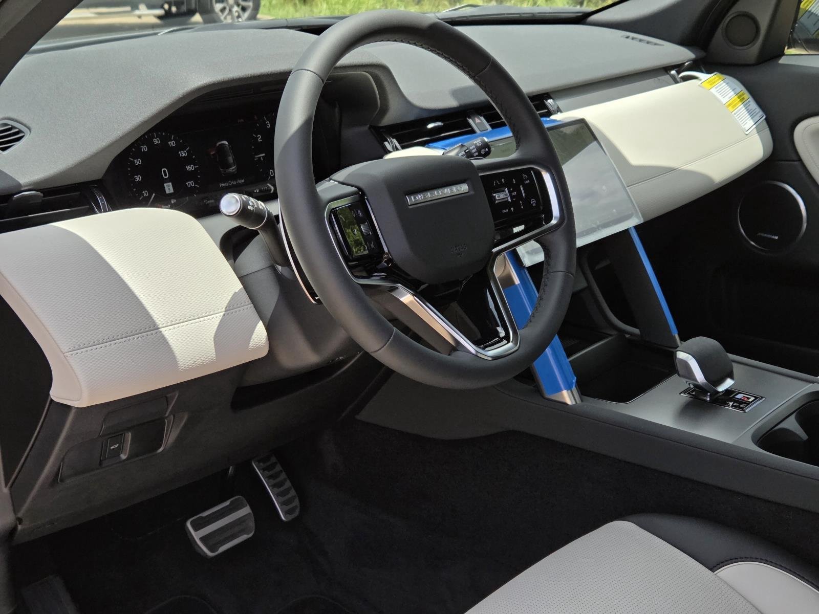 New 2026 Varesine Blue Land Rover Landmark image 34