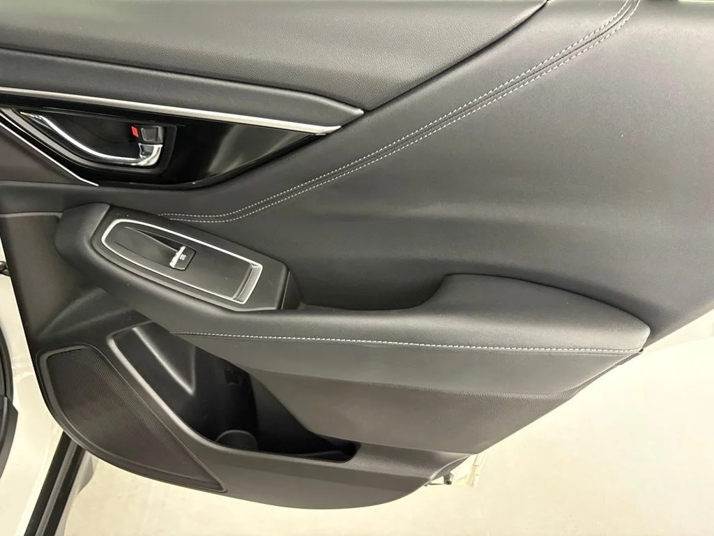 Used 2023 White Subaru Touring image 39