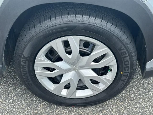 Certified Used 2024 SONIC SILVER Toyota  image 12