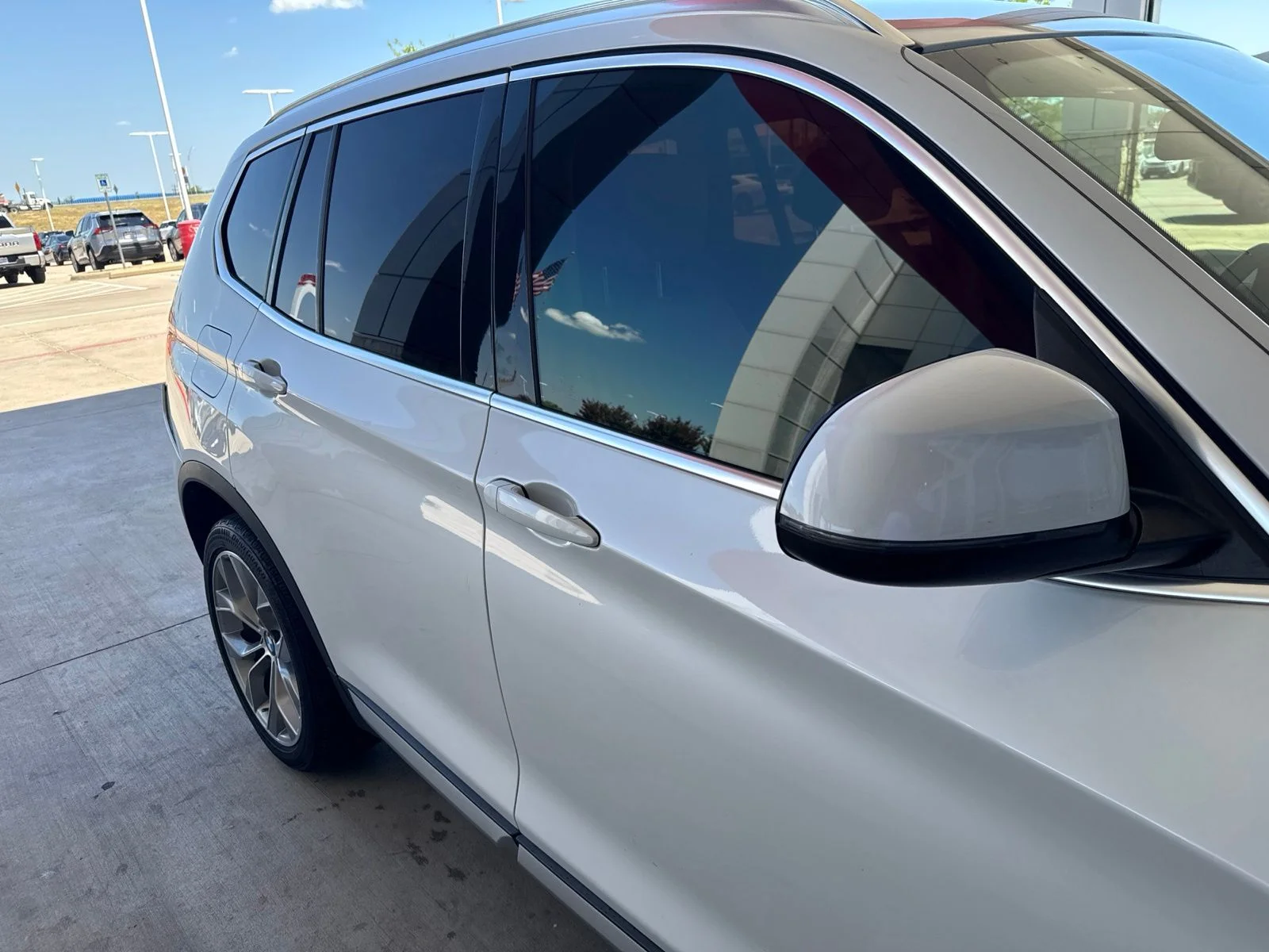 Used 2016 White BMW sDrive28i image 23