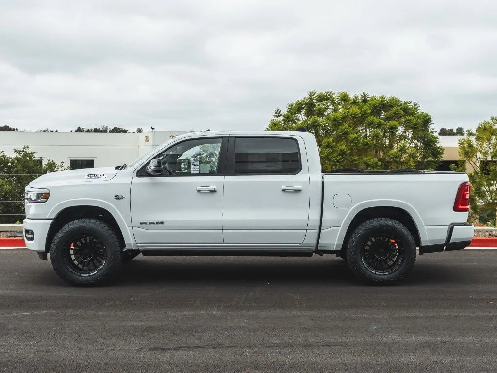 New 2026 Bright White Clear-Coat Exterior Paint RAM Laramie image 5