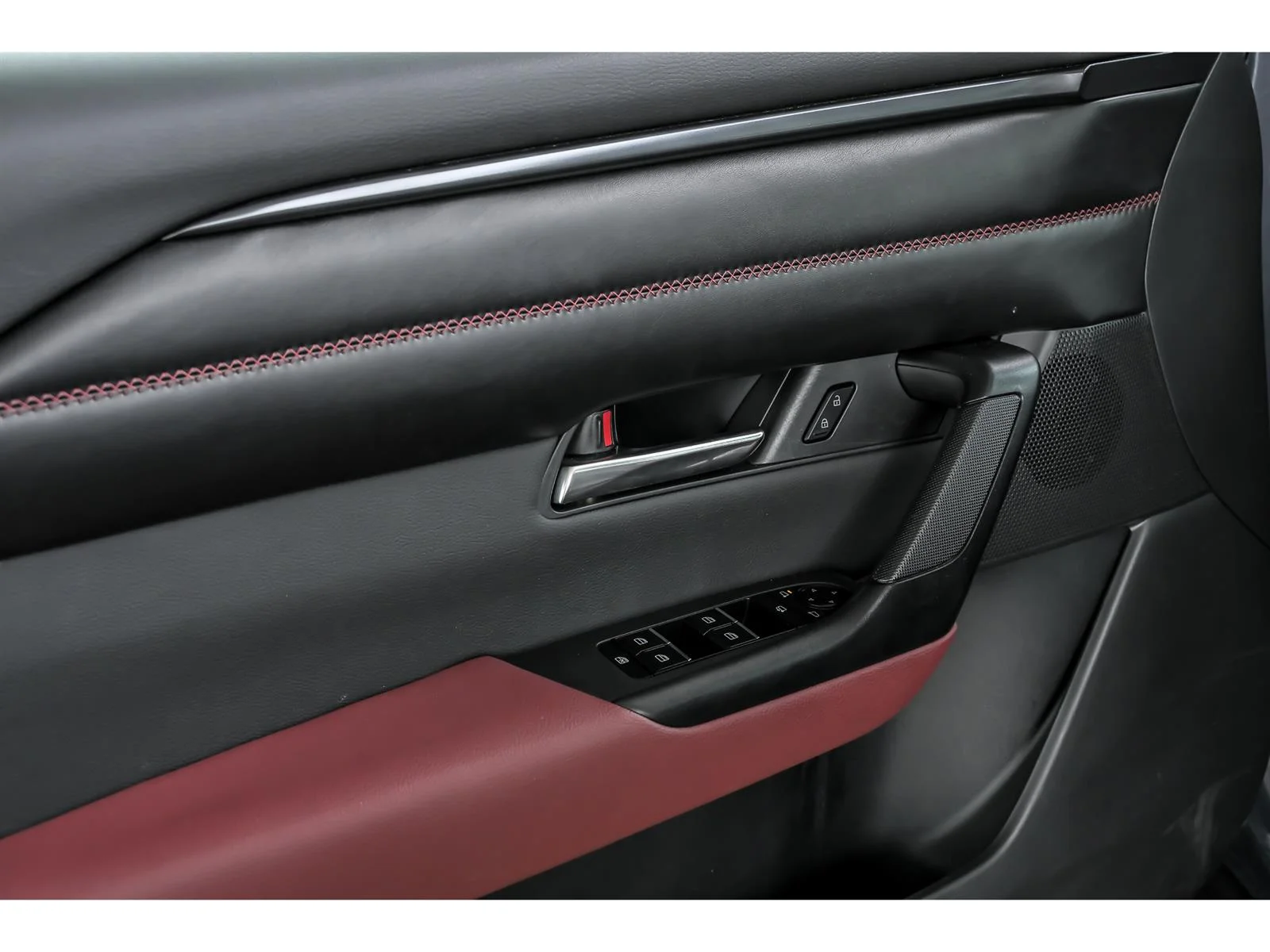 Used 2025 Gray Mazda Premium Plus image 9