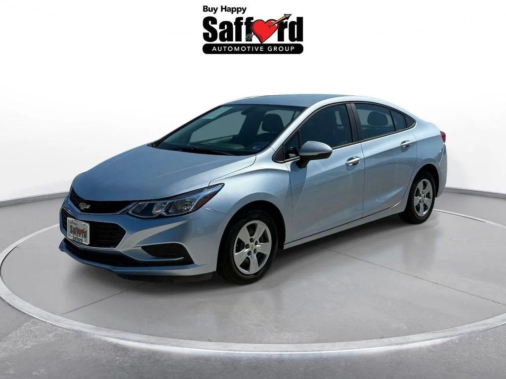 2017 Chevrolet Cruze LS Auto's photo