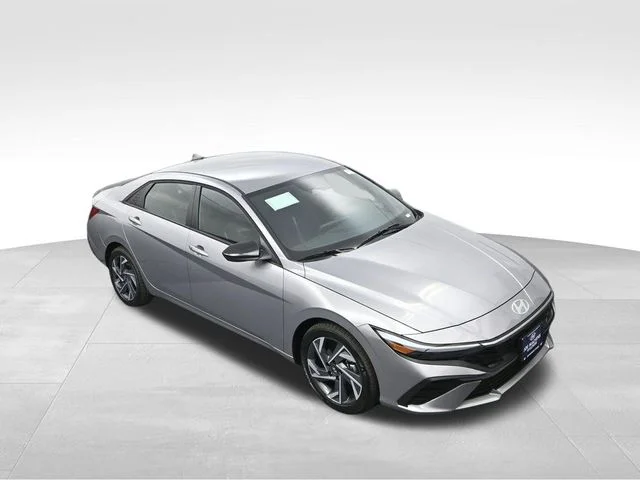 Used 2025 Silver Hyundai SEL Sport image 22