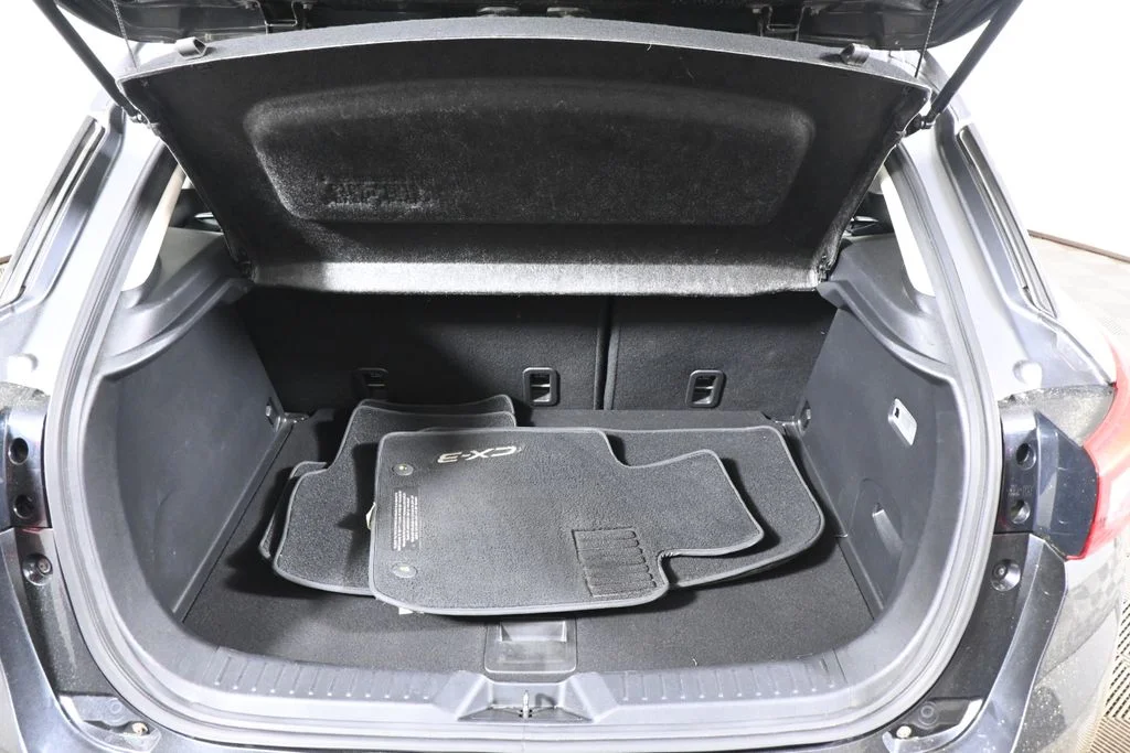 Used 2017 Gray Mazda Grand Touring image 36