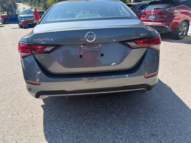 2022 Nissan Sentra SV - Photo 8