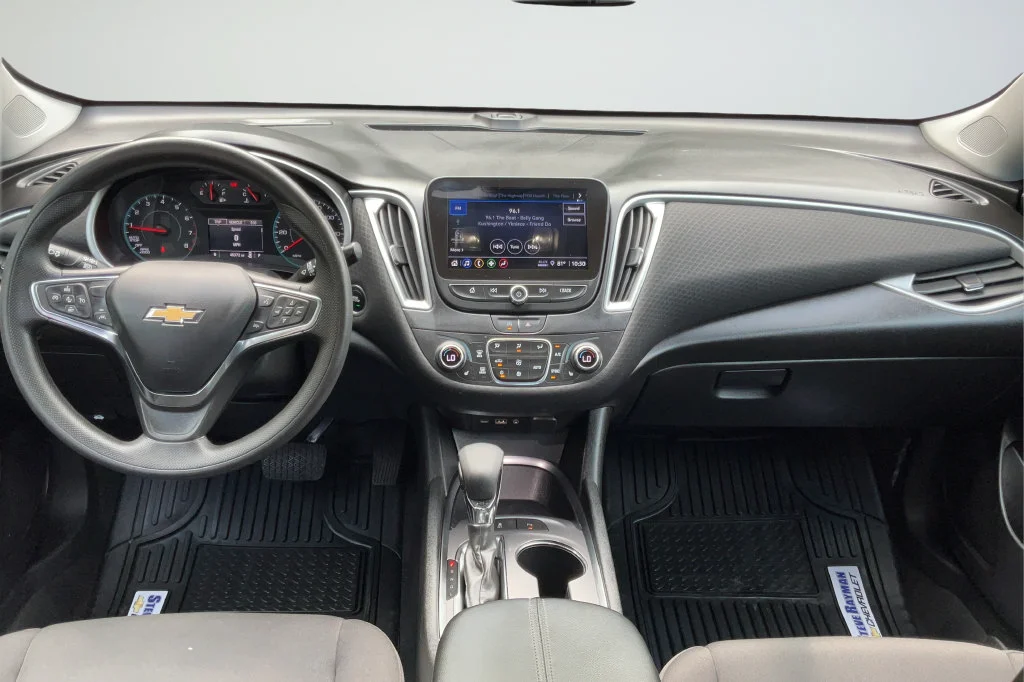 2024 Chevrolet Malibu 1LT - Photo 11