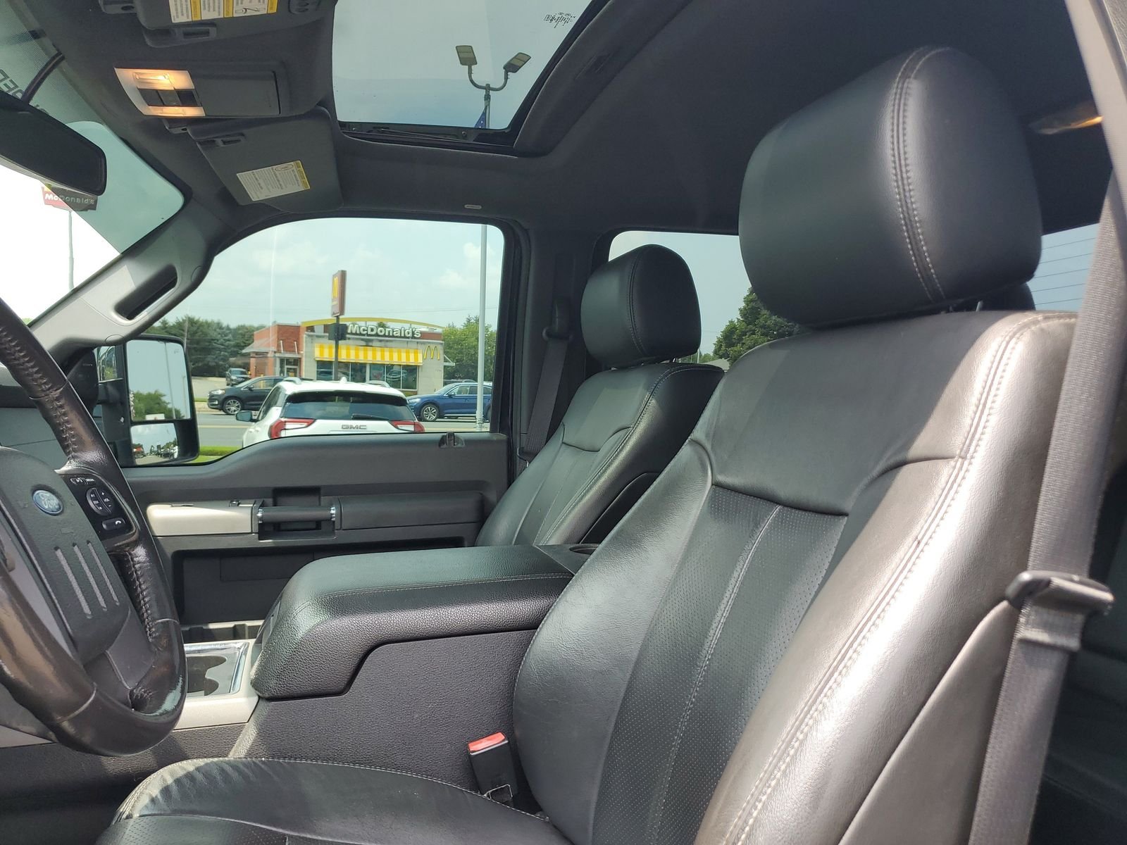 Used 2016 Black Ford Lariat image 15