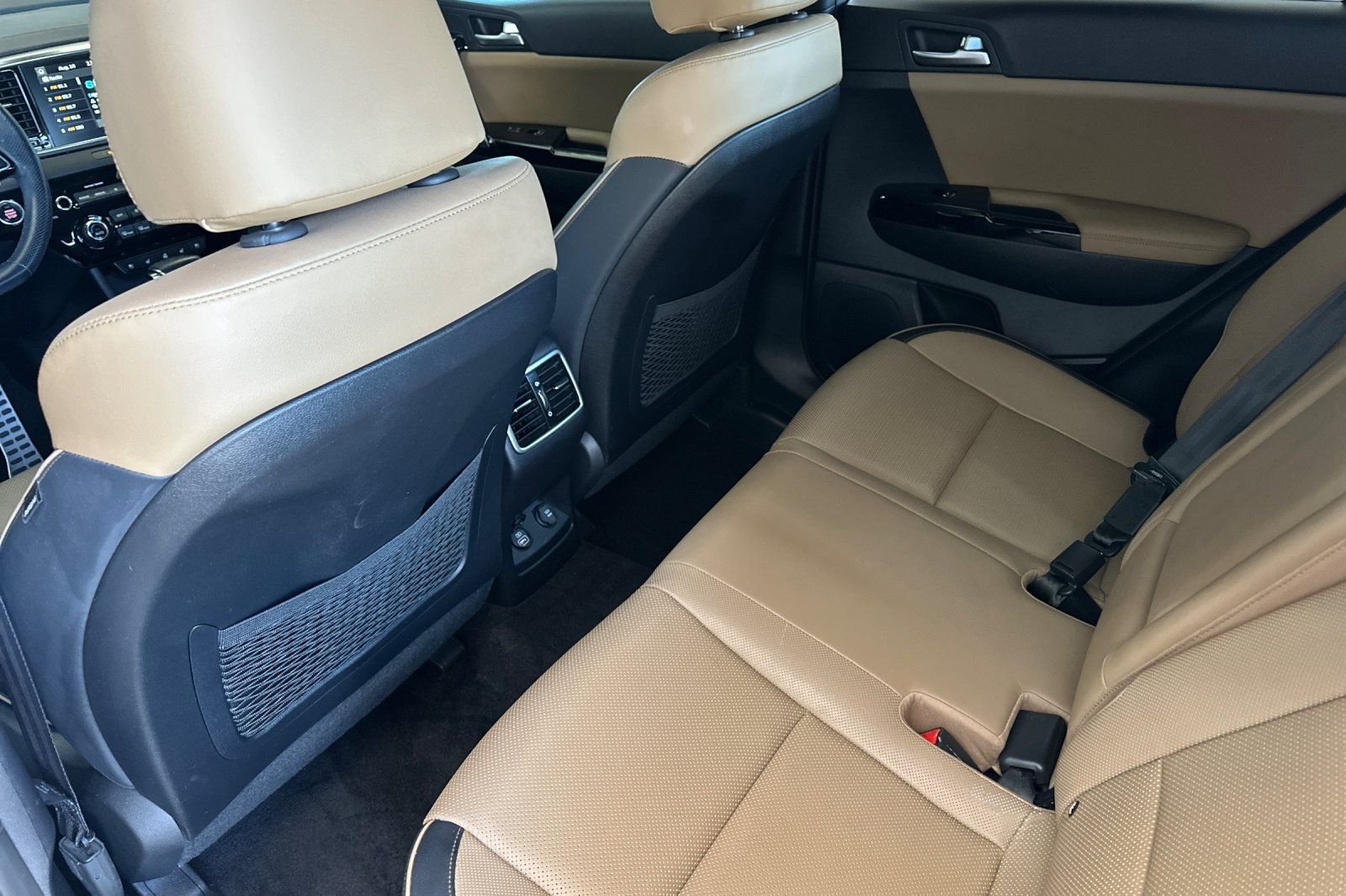 Used 2020 White Kia SX image 13