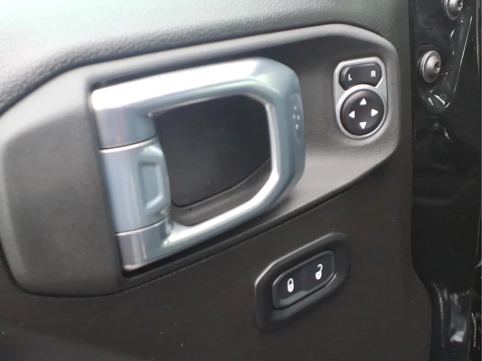 Used 2026 Black Clearcoat Jeep Rubicon image 18