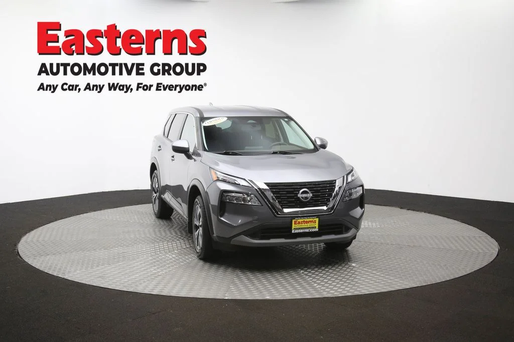 Used 2023 Gray Nissan SV image 53