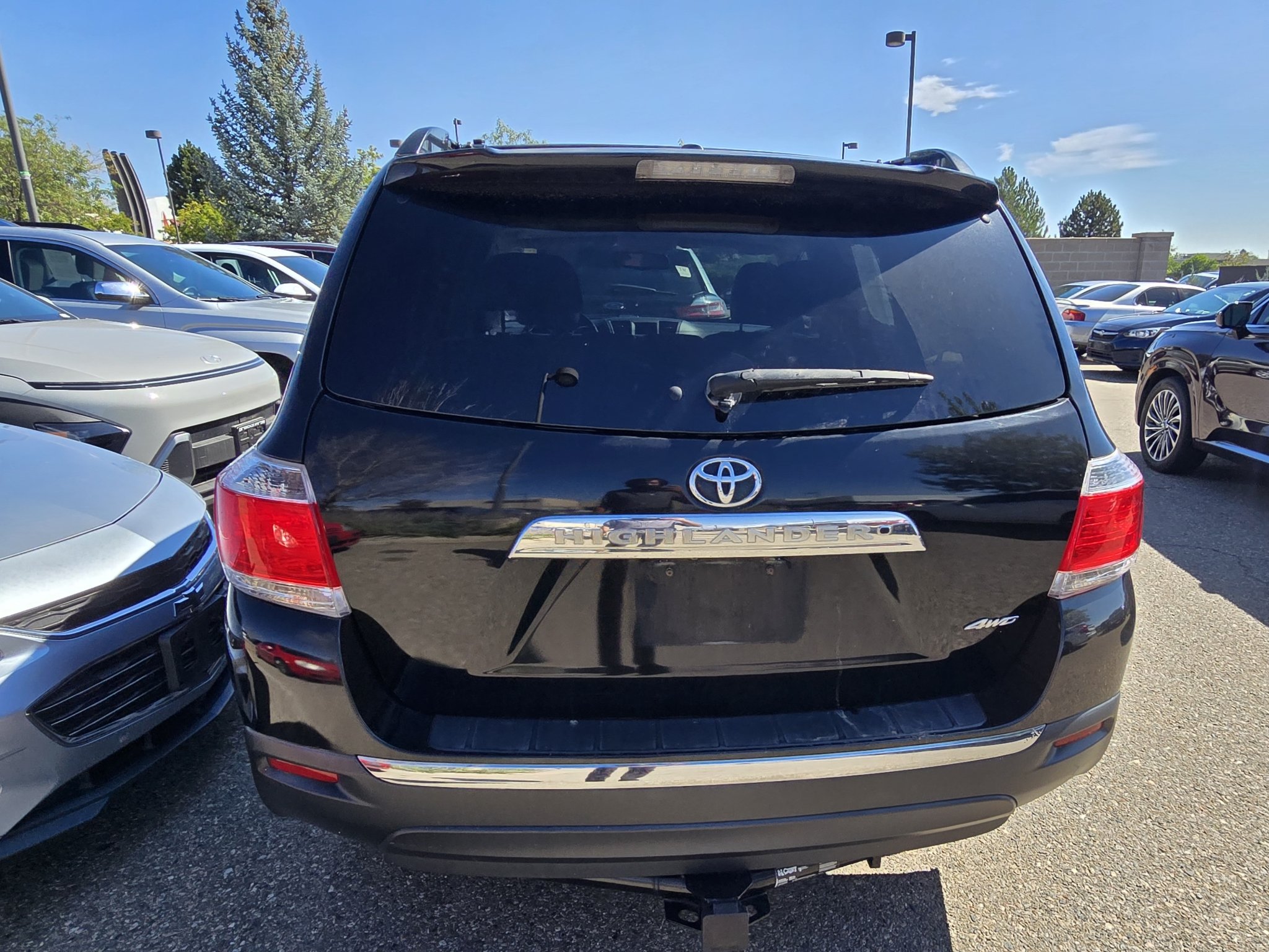 Used 2013 Black Toyota SE image 14