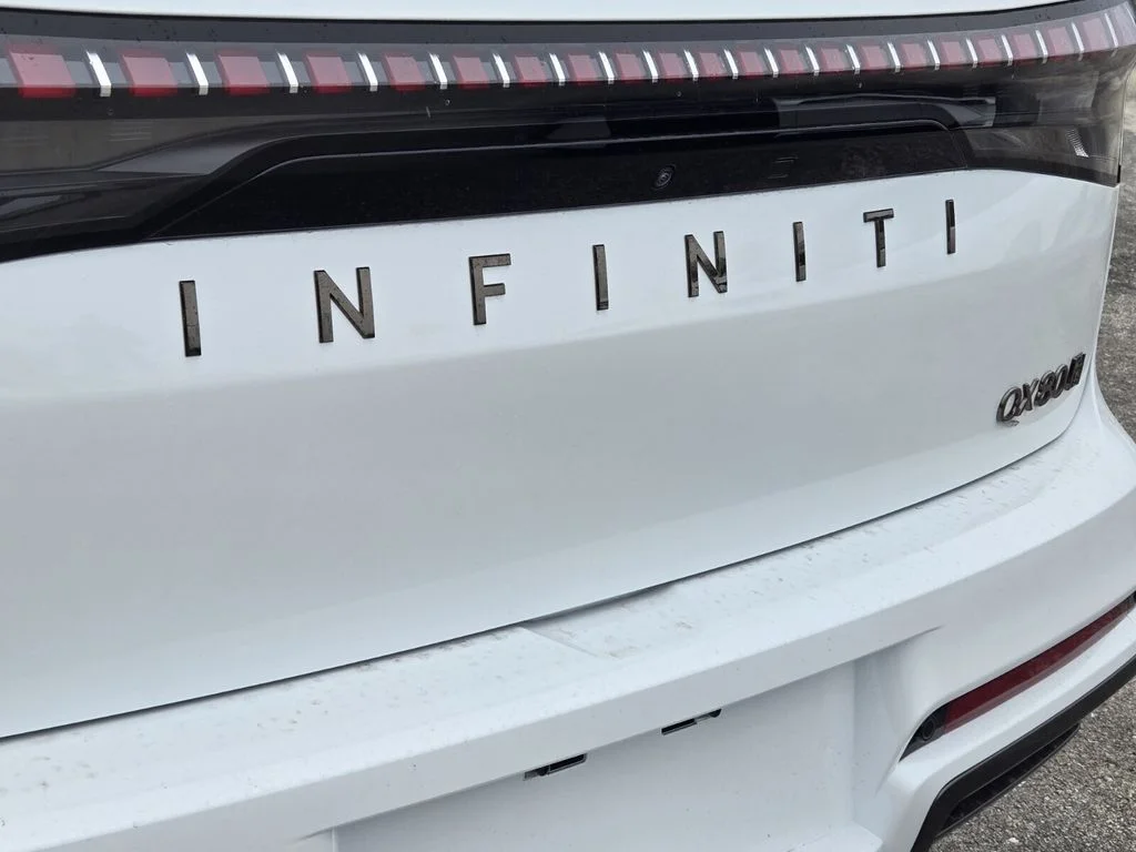 2026 INFINITI QX80 Autograph - Photo 10
