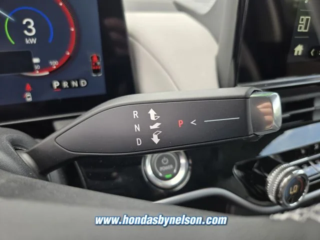 New 2026 Sonic Gray Pearl Honda Touring image 10