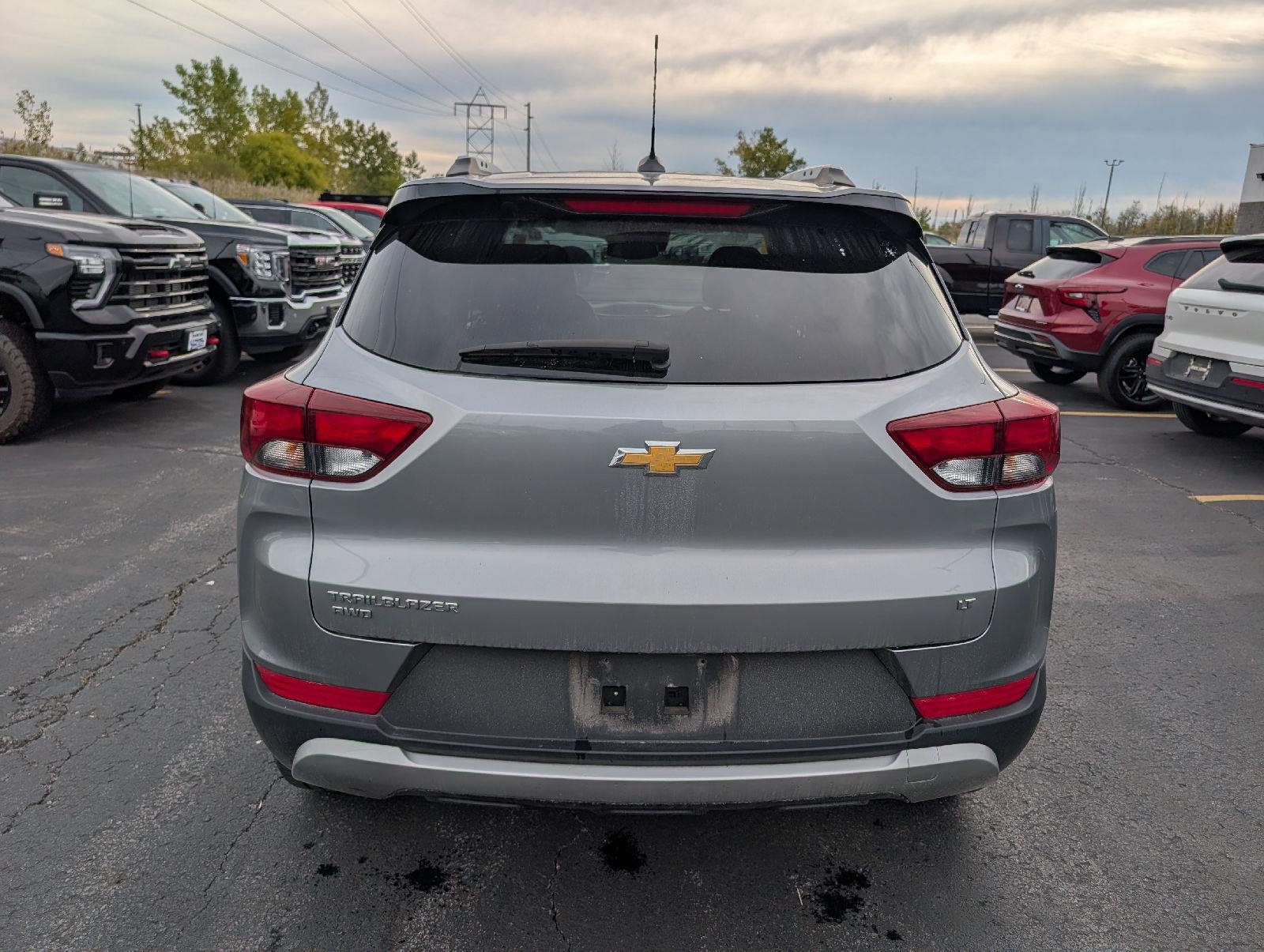 Used 2023 Sterling Gray Metallic Chevrolet LT image 9