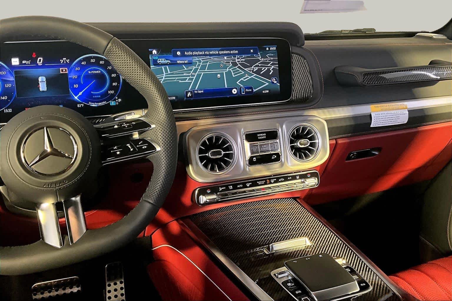 New 2027 MANUFAKTUR Night Black Magno Mercedes-Benz G 580e image 8
