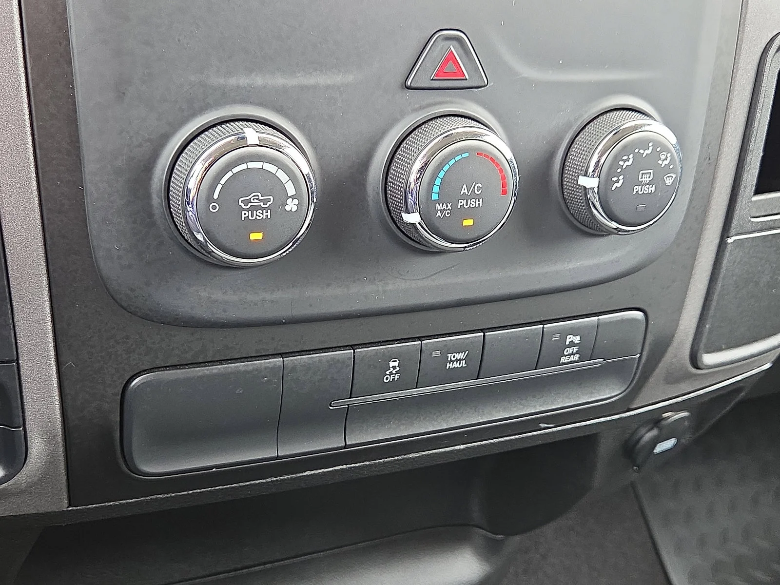 2023 RAM Ram 1500 Classic Tradesman - Photo 18